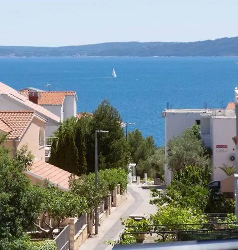 Apartament Penthouse Mimi *